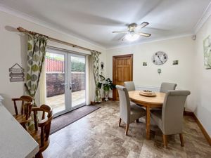 Photo 11- click for photo gallery